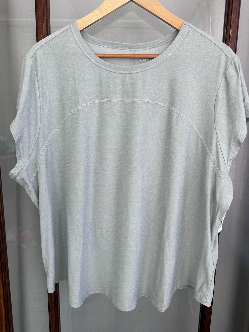 Old Navy Active Women's Top NWT - Cloud 94 Soft, Short Sleeve - Size 3X Go-Dry